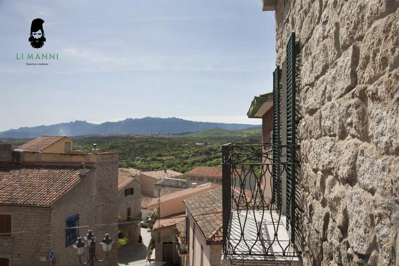 Locanda Li Manni Aggius Exterior foto